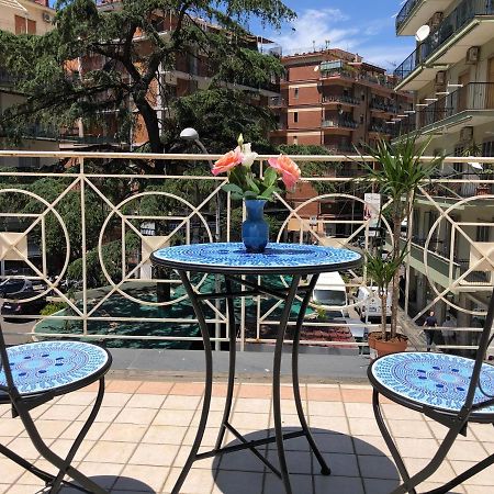 Stabia Holiday House Castellammare di Stabia Exterior photo