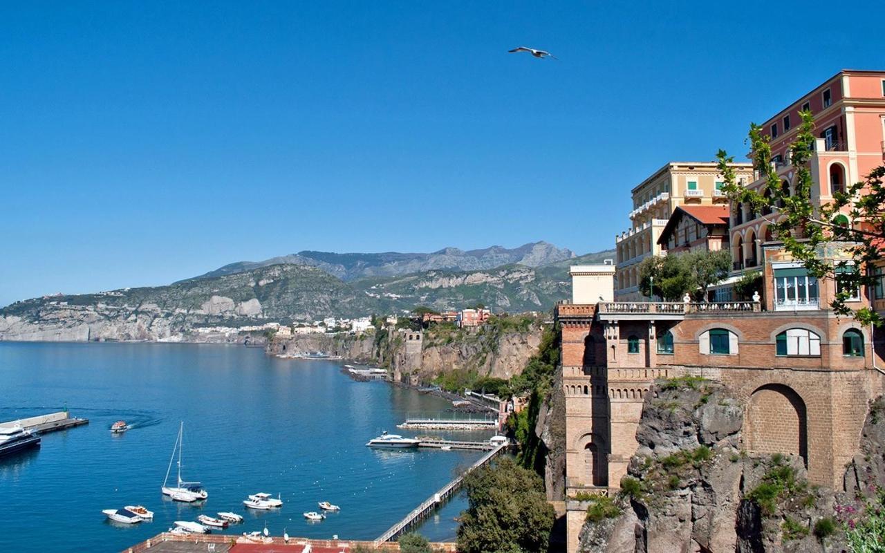 Stabia Holiday House Castellammare di Stabia Exterior photo
