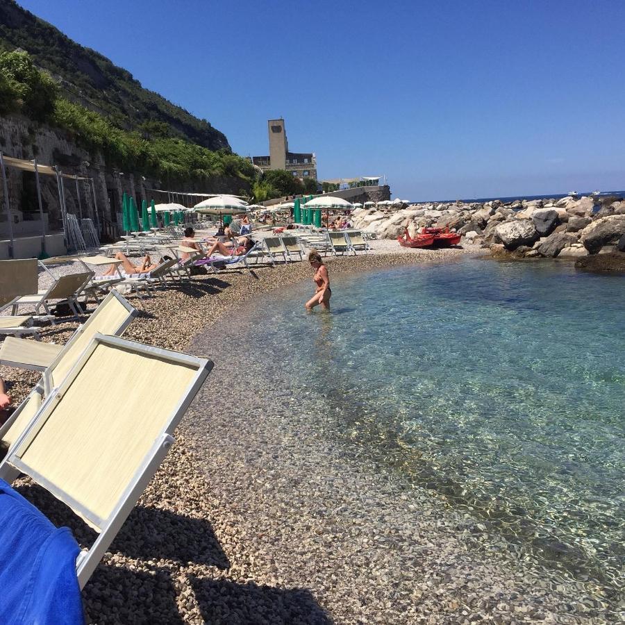 Stabia Holiday House Castellammare di Stabia Exterior photo