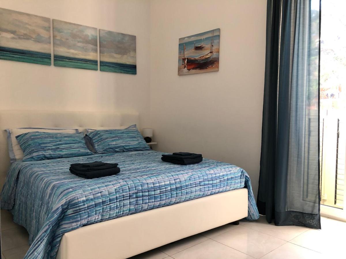 Stabia Holiday House Castellammare di Stabia Exterior photo